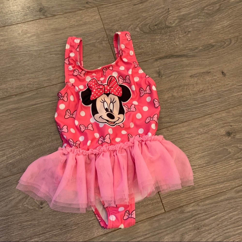 Swim suit